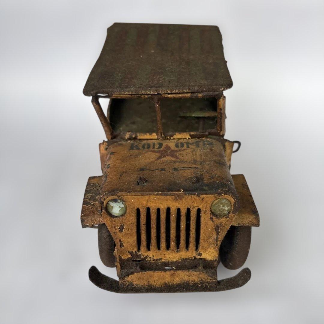 ミニチュアジープ オレンジとグリーン