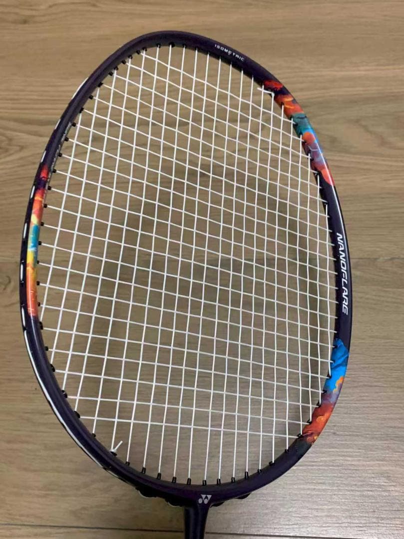 YONEX ヨネックス NANOFLARE 700 Pro 4UG5