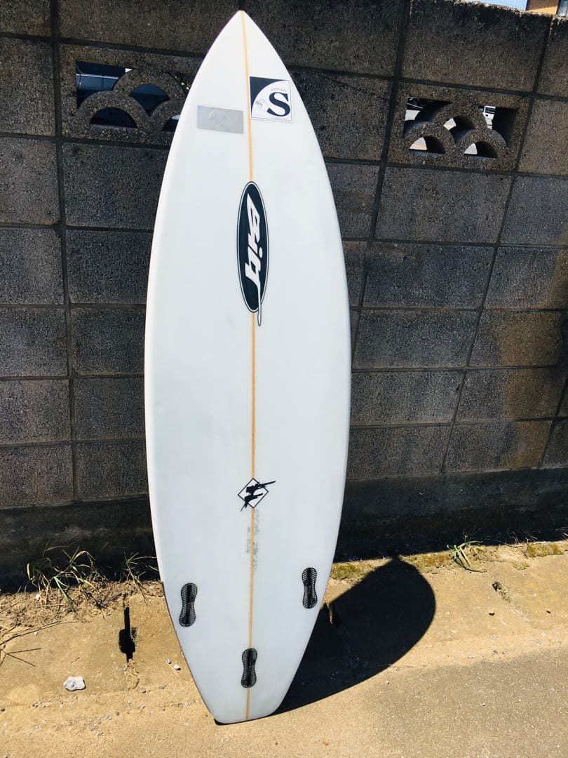 ビルト　BLACK FOX ショートボード ホワイト