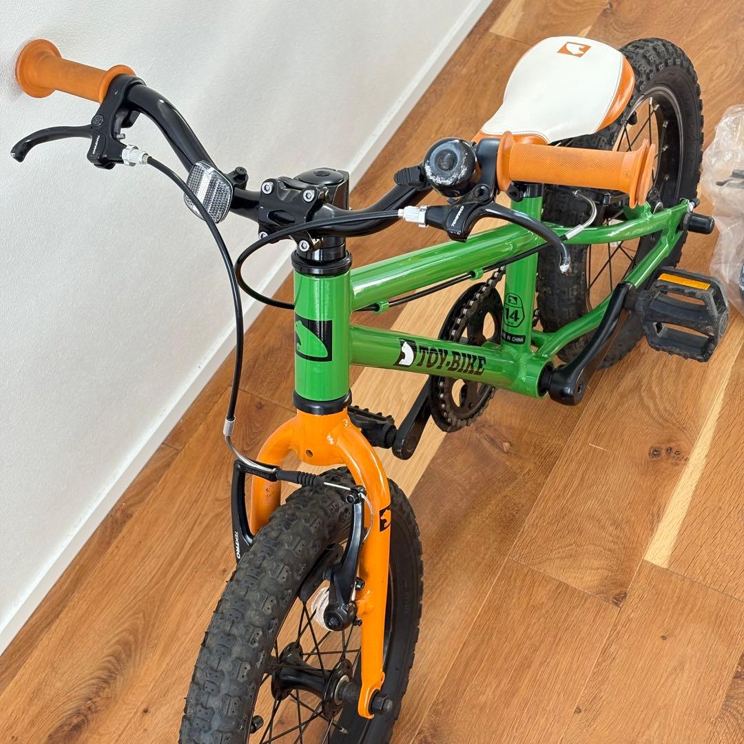 ヨツバサイクル×TOY-BIKE　キャロットグリーン 14インチ 引取り限定