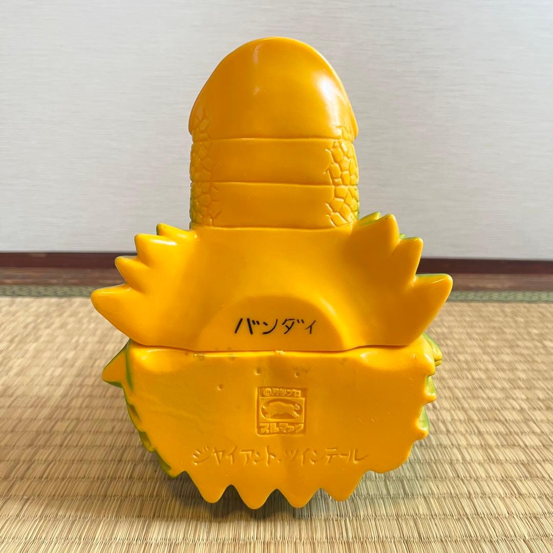 ブルマァク　バンダイ　ジャイアント　ツインテール　復刻版ソフビ　怪獣　39cm