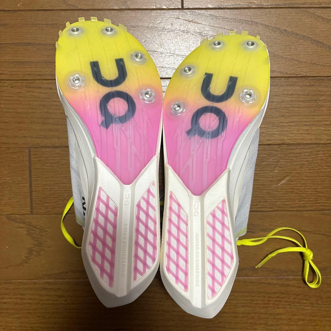 オン クラウドスパイク アンプリウス2 26.5センチ