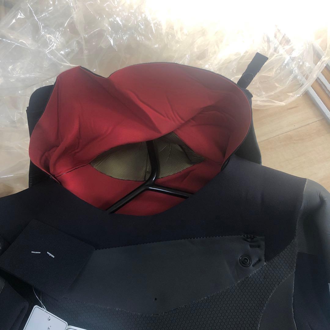 サーフィン　ウェットスーツ　新品