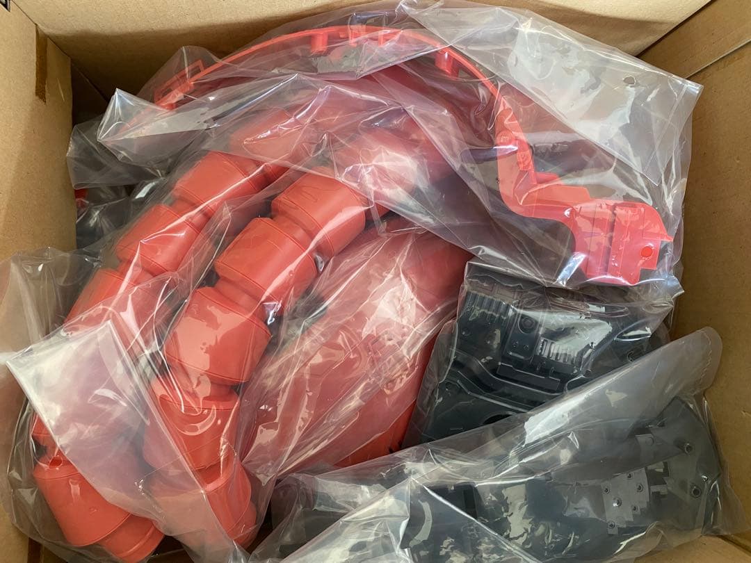 【新品・未開封】シャア専用ザクII ヘッドプラモ