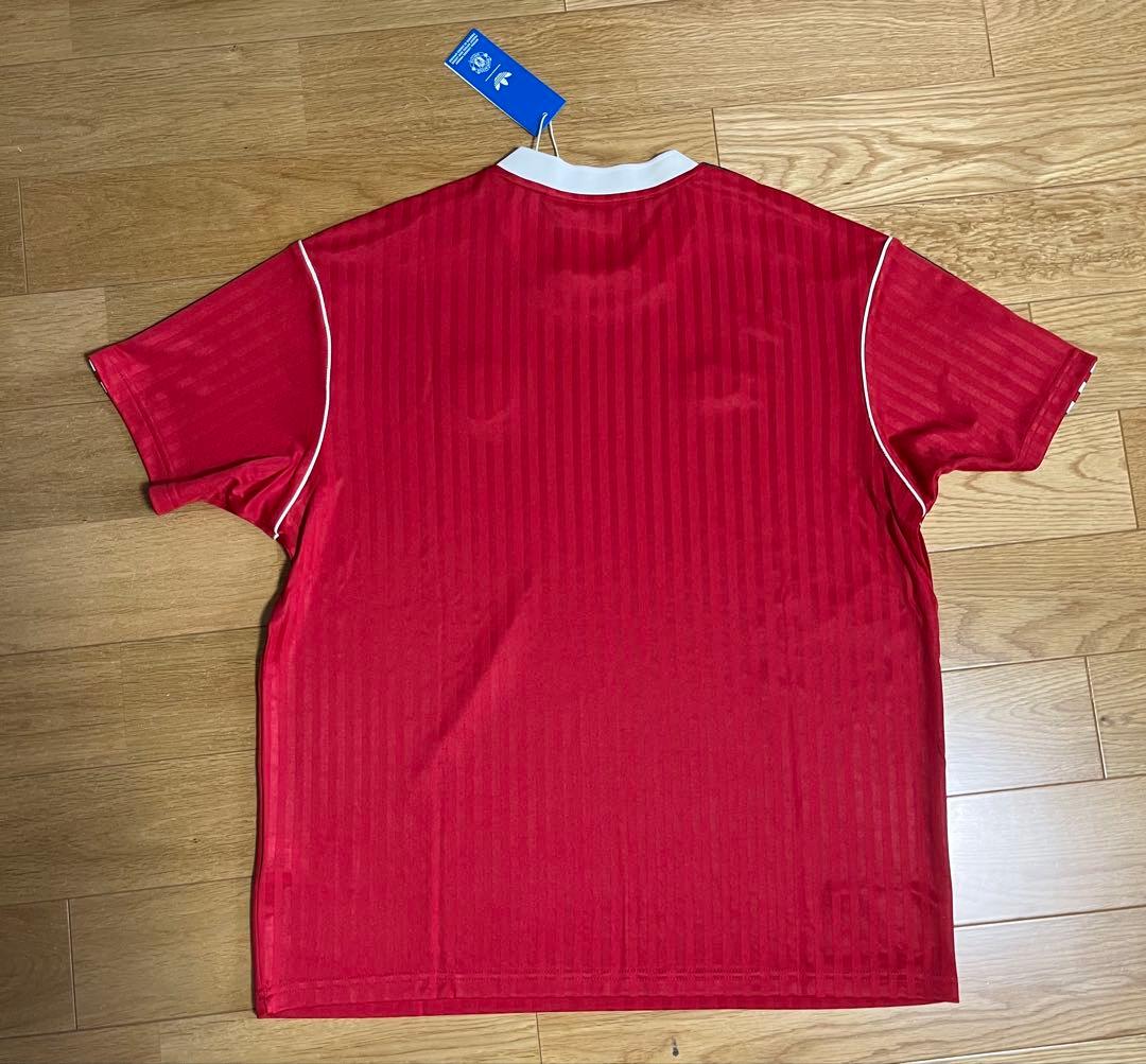 adidas マンチェスター・ユナイテッド babymonster チキータ着用