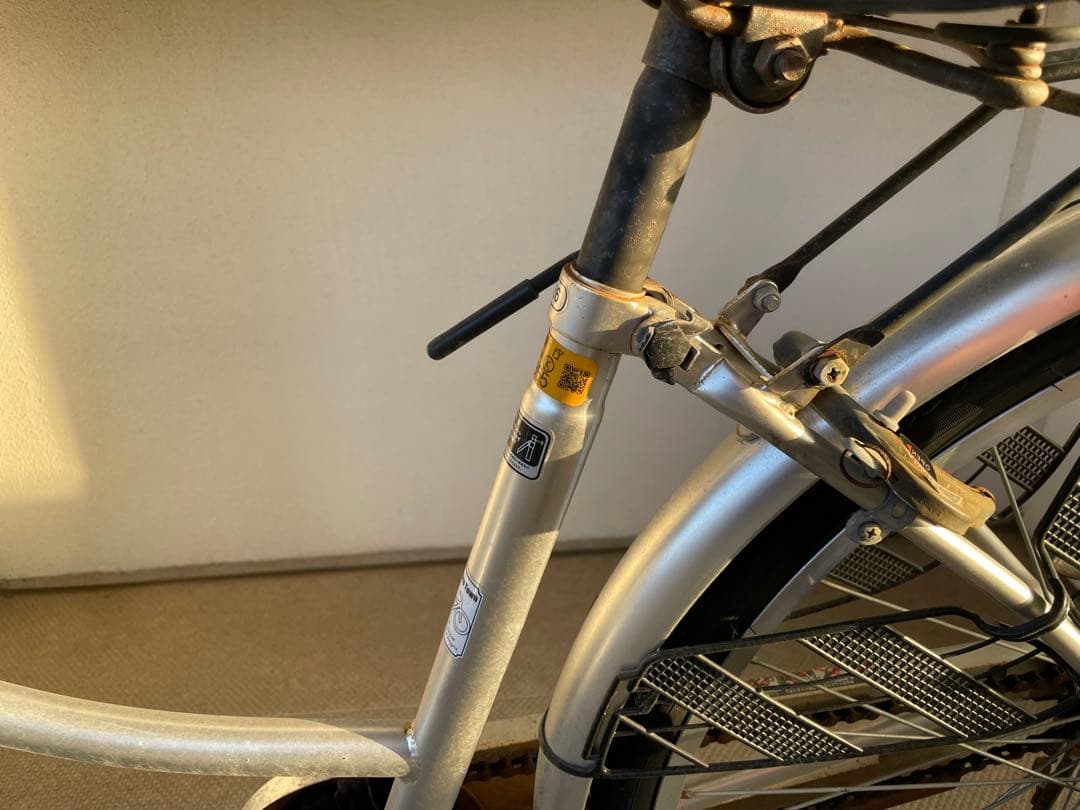 自転車　シルバー 熊本菊陽町受け取り限定