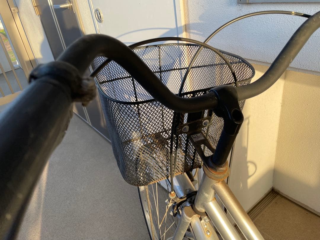 自転車　シルバー 熊本菊陽町受け取り限定