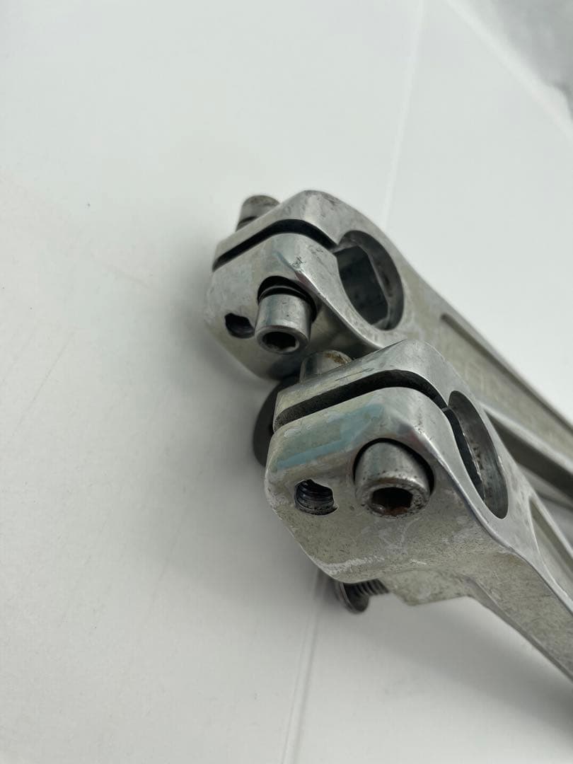 BMX ARESTIC 165アルミクランクセット ボトムブラケット付 フラット