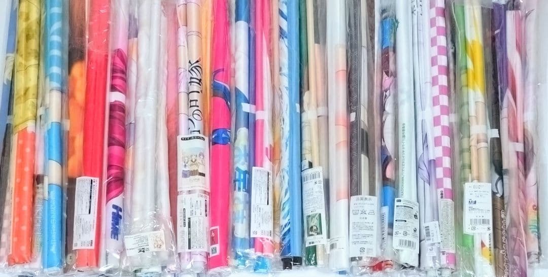 美少女アニメ ゲーム イラストレーター等 タペストリー 100本以上まとめ売り