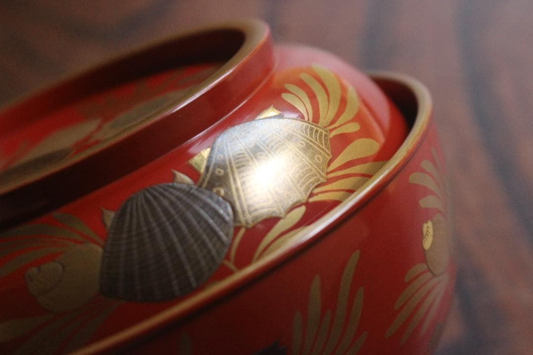 時代逸品！時代金縁朱漆に極上貝尽くし蒔絵の映えるお椀2点（検輪島塗雑煮椀