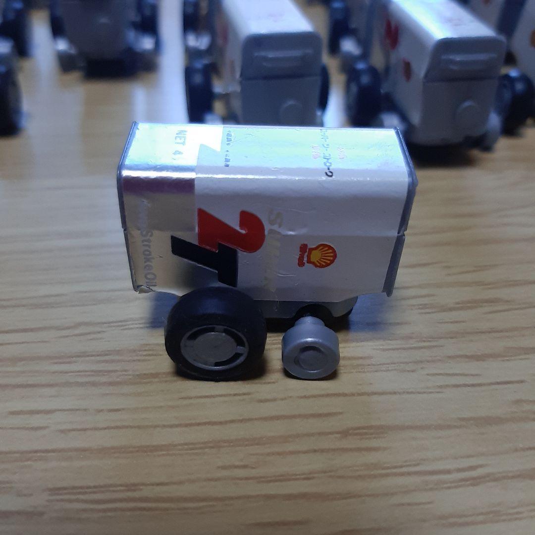 ミニカー　昭和レトロ　金色50点　銀色33点