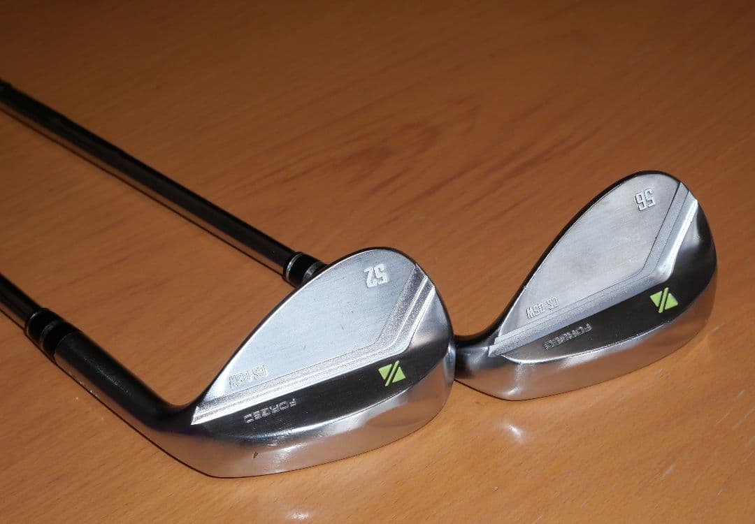 ■中古　RAZZLE DAZZLE　CS-05W　52度＆56度　ウェッジ　２本