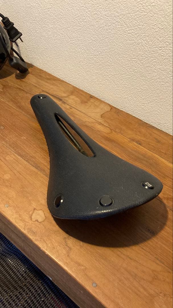 BROOKS カンビウム