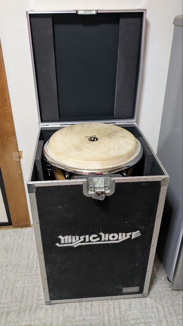LP製のジャンベ LP720X(傷多め、演奏に支障なし)