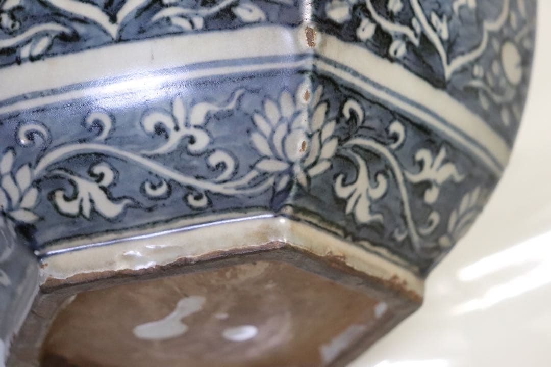 中国　染付六角瓶　鳳凰&雲鶴紋　送料込み1116