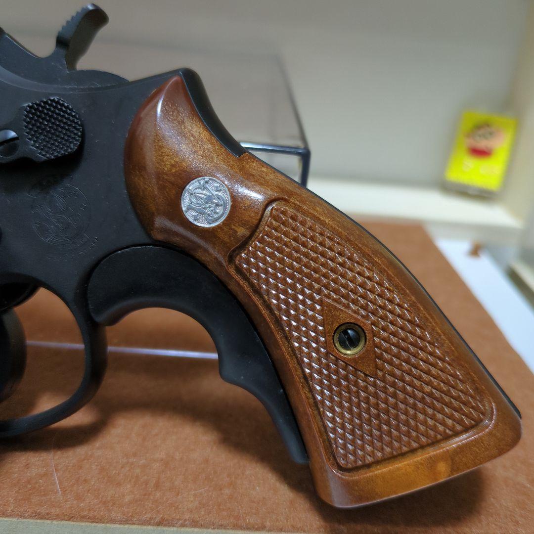 S＆W・M19・4インチ