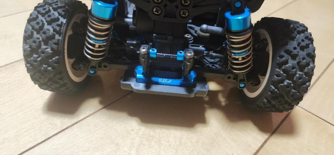 XV01 PRO ラジコンカー