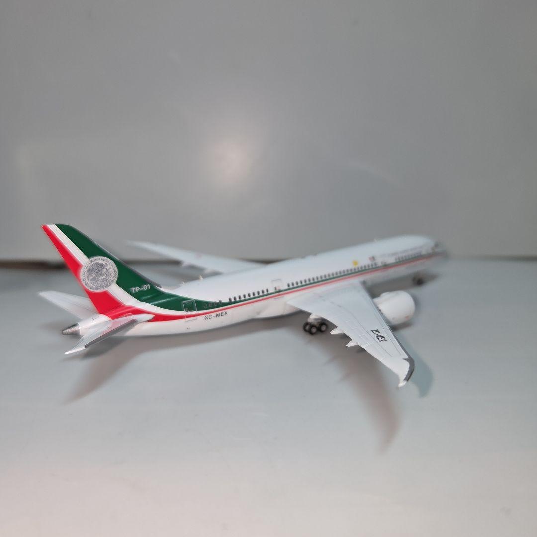 Geminijets1/400 メキシコ空軍 B787-8