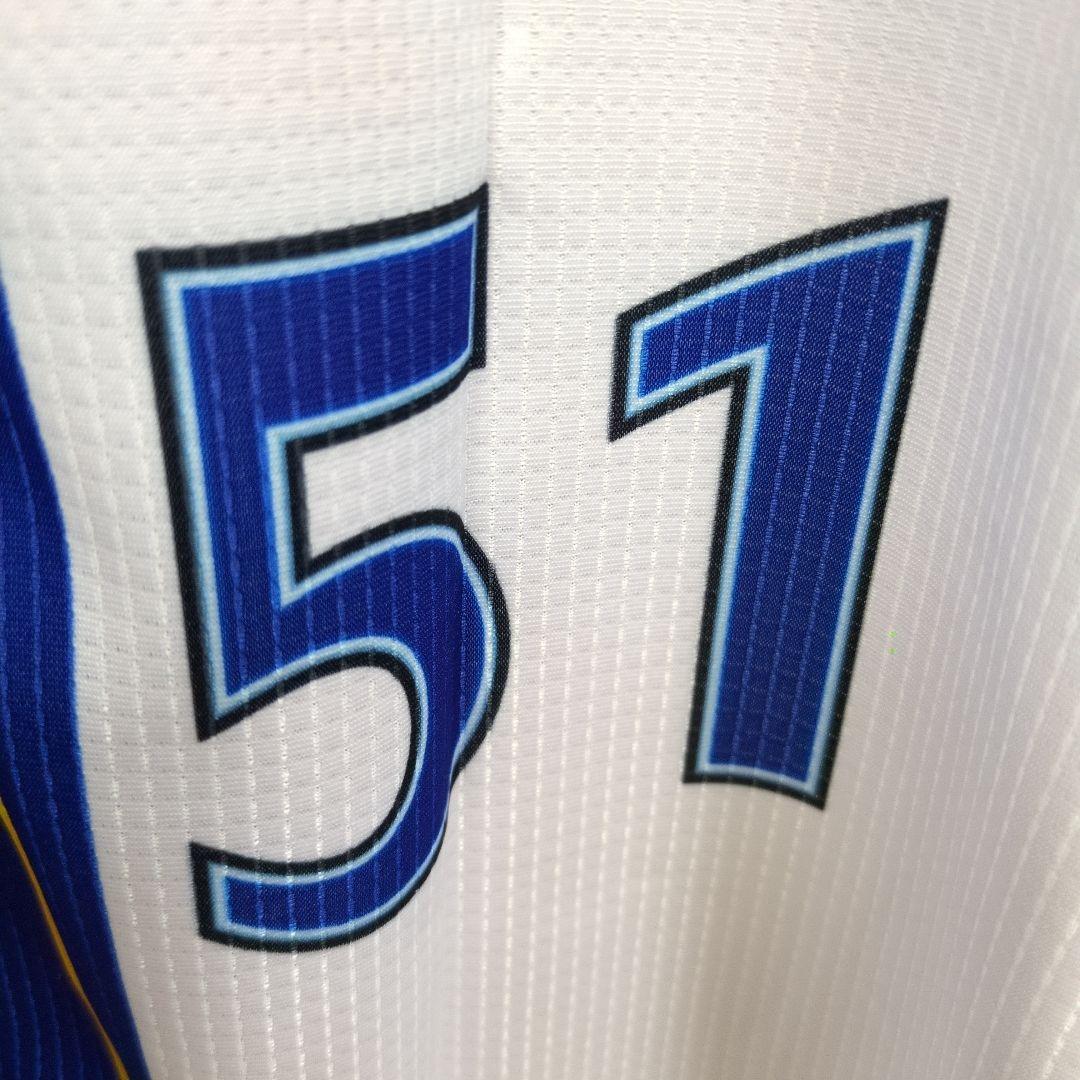 横浜DeNA ベイスターズ宮崎選手 背番号51　ユニフォーム