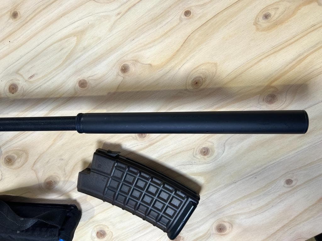 東京マルイ ステアーAUG　電動ガン ブラック