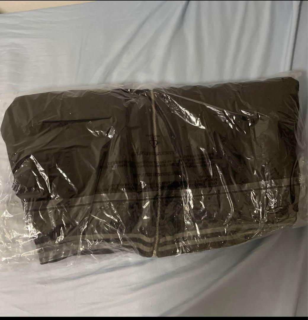 セール QUEENxADAM2024ラプソディツアーVERSITYジャケット L