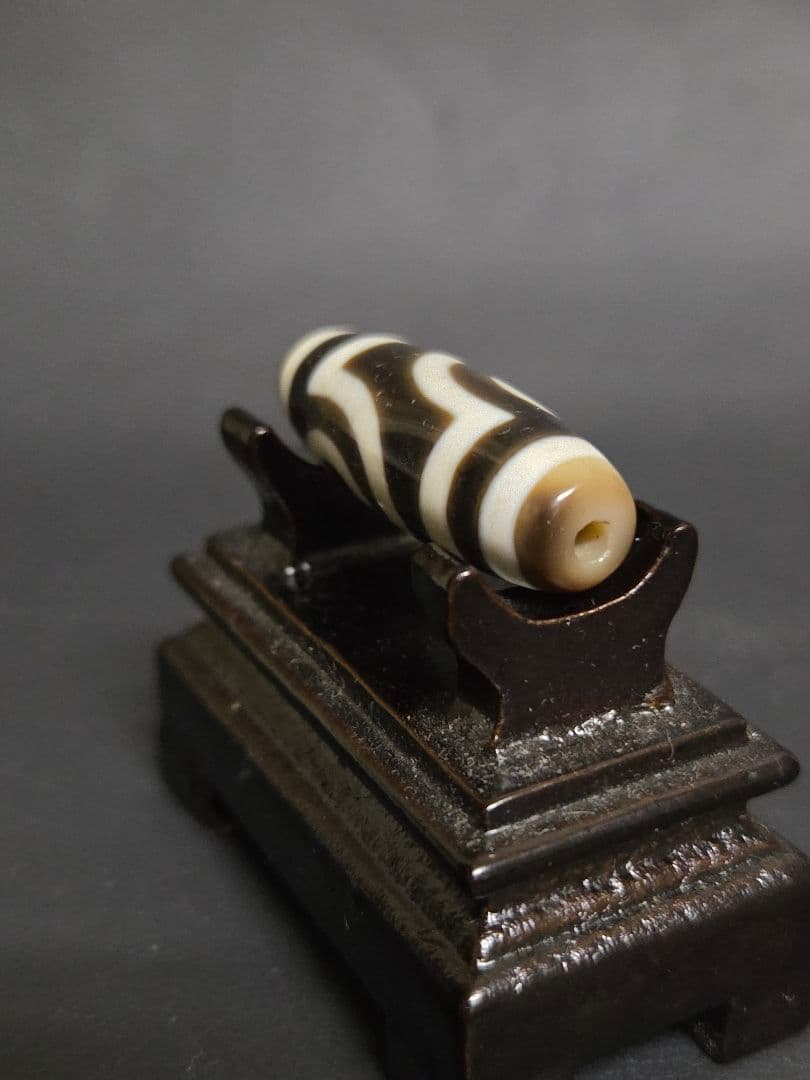 082　天珠　正統派　二眼天珠　dzibeads！