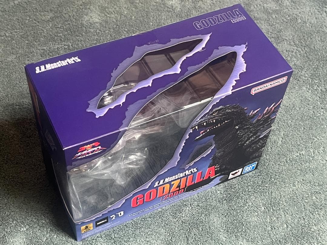 新品 S.H.MonsterArts ゴジラ 2000 ゴジラ×メガギラス
