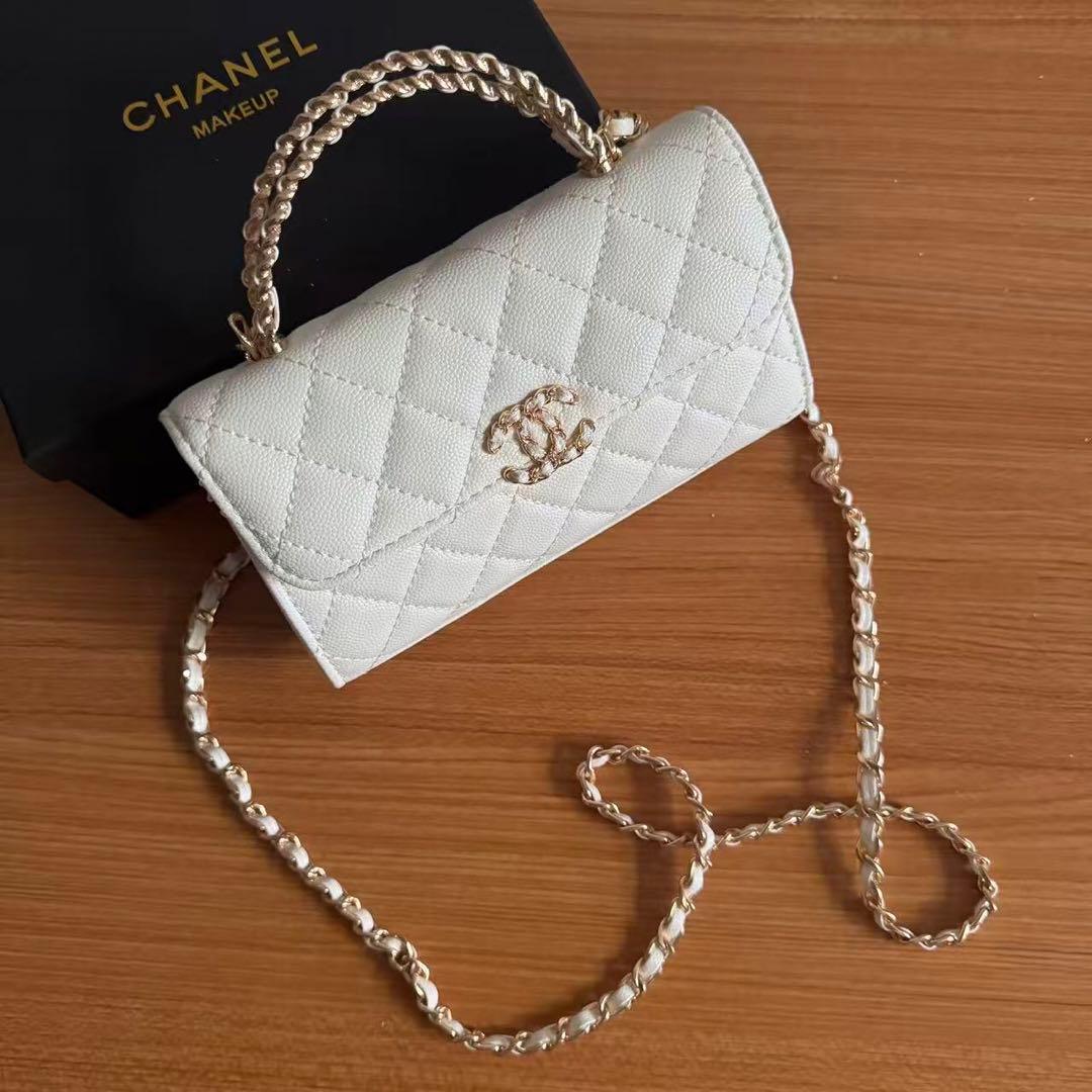 VIP限定 ノベルティ ホワイト チェーン ショルダーバッグ