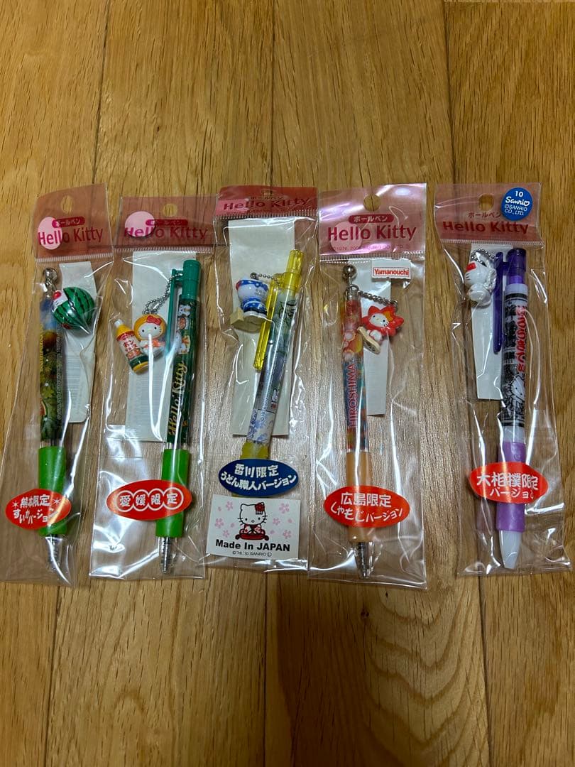 ハローキティ　ご当地ボールペン、シャープペン
