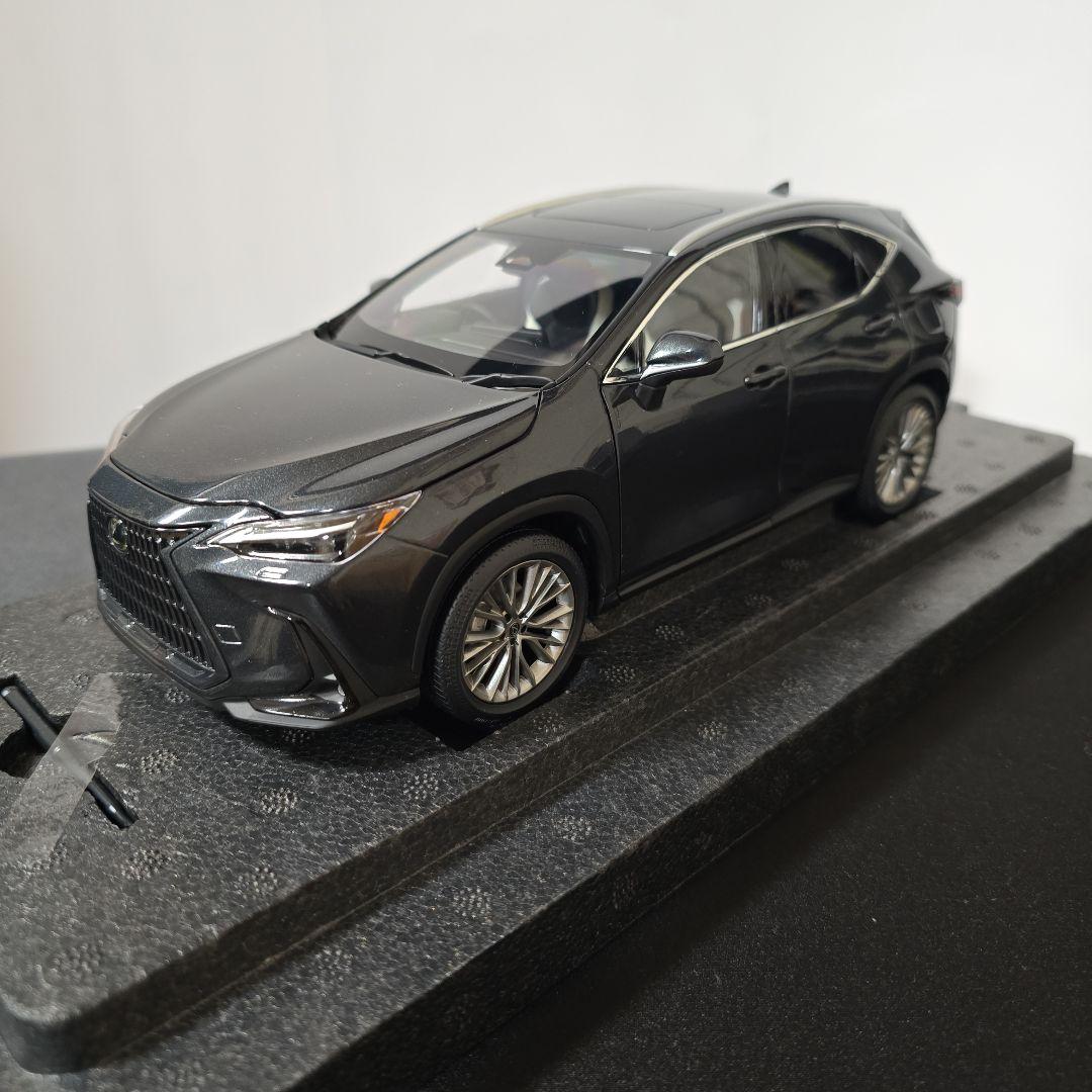 京商　レクサス　NX 450h+ 1/18 ミニカー　グラファイトブラック