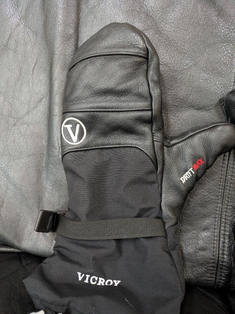 ア*ク様 VICROY ビクロイグローブ