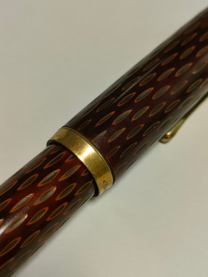 《*え様 四菱　万年筆　14KT 鎌倉彫　ペン先14金　R14K