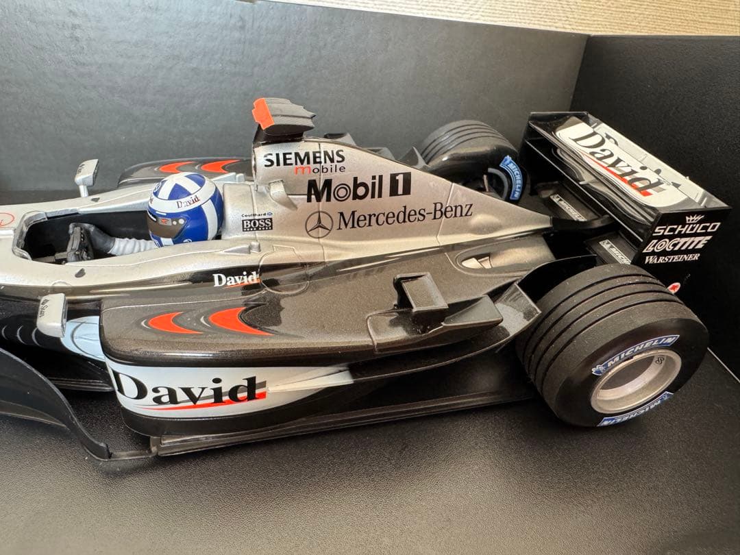 ミニチャンプス 1/18 Kimi(キミ)、David(デイビッド)2点セット