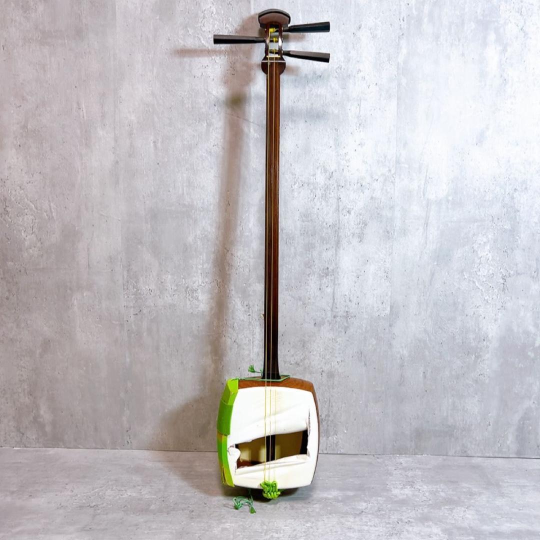 三味線 弦楽器 和楽器　東さわり　 ケース付　②