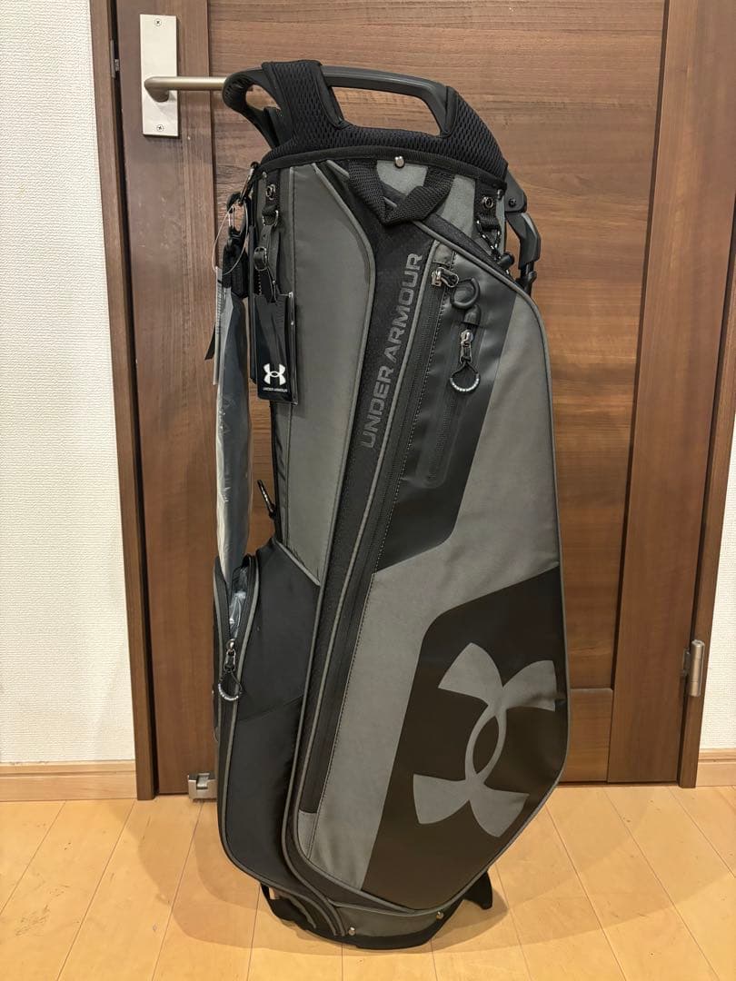 【新品未使用】アンダーアーマー ドライブ スタンド バッグ ゴルフ　白　緑　黒
