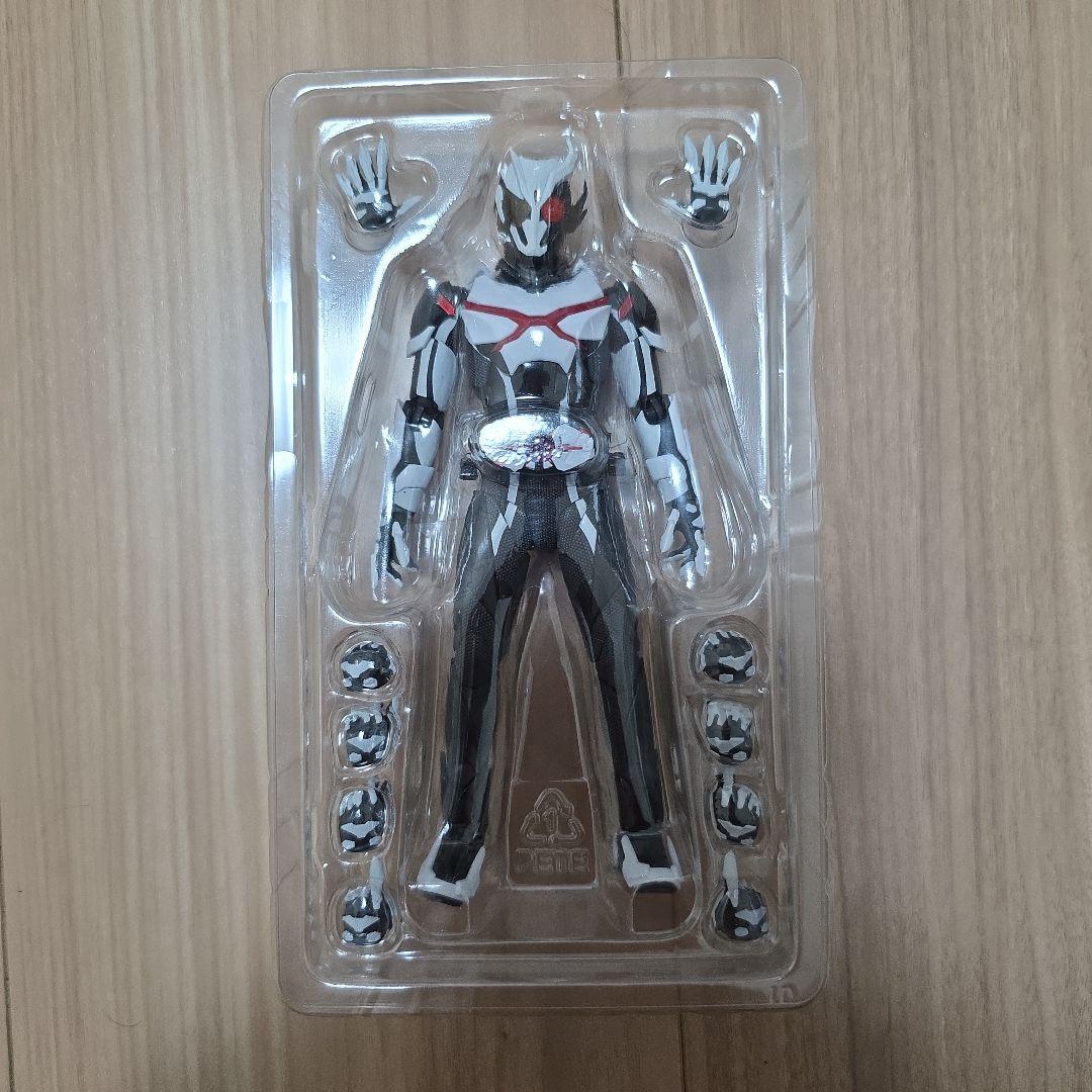 仮面ライダーアークワン　s.h.figuarts フィギュアーツ