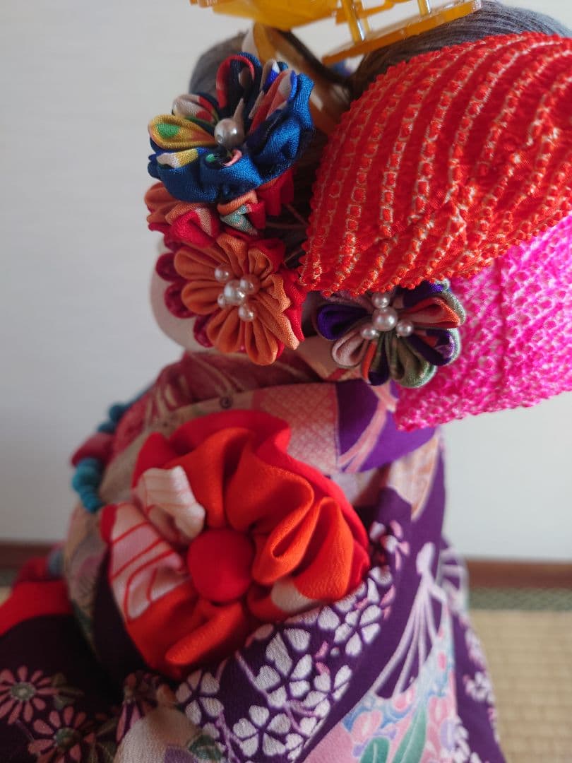 [即購入可能] 創作人形 ぶす姫 ブス人形 縮緬 ちりめん縮緬 台座 座布団付