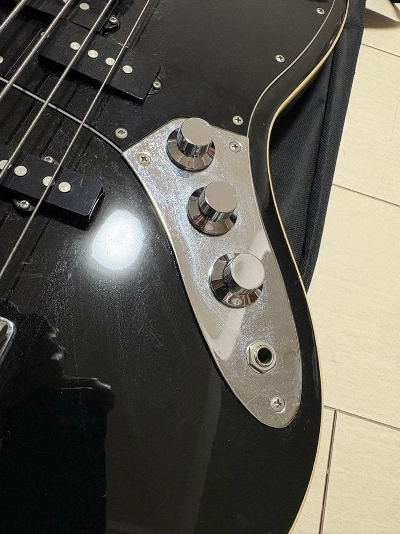 ベース Fender jazz bass