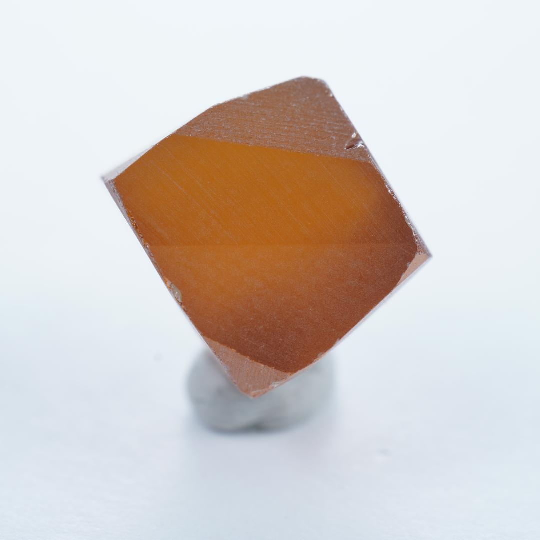 6.72ct　合成ルチル　原石