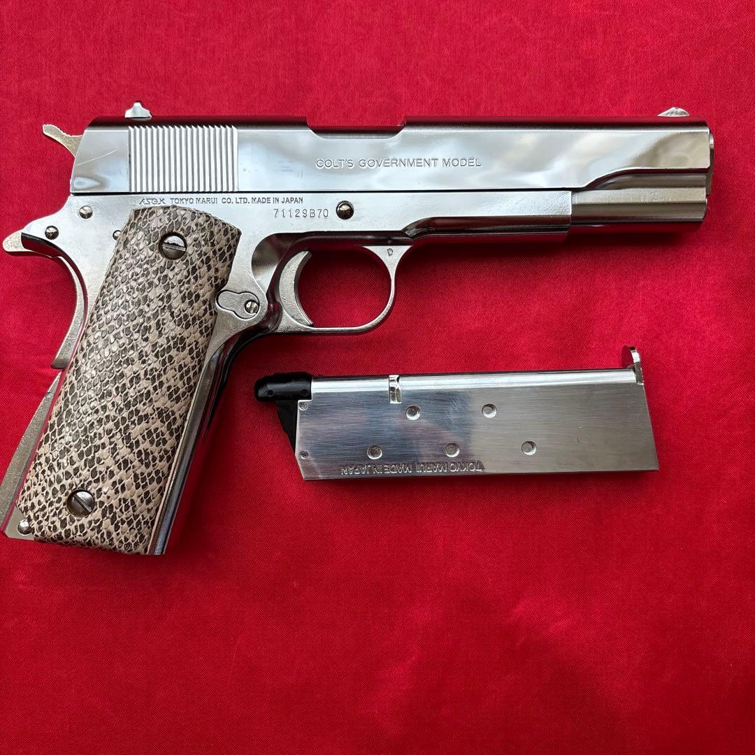東京マルイ　コルトガバメント　ニッケルフィニッシュ　カスタムレザーグリップ訳あり