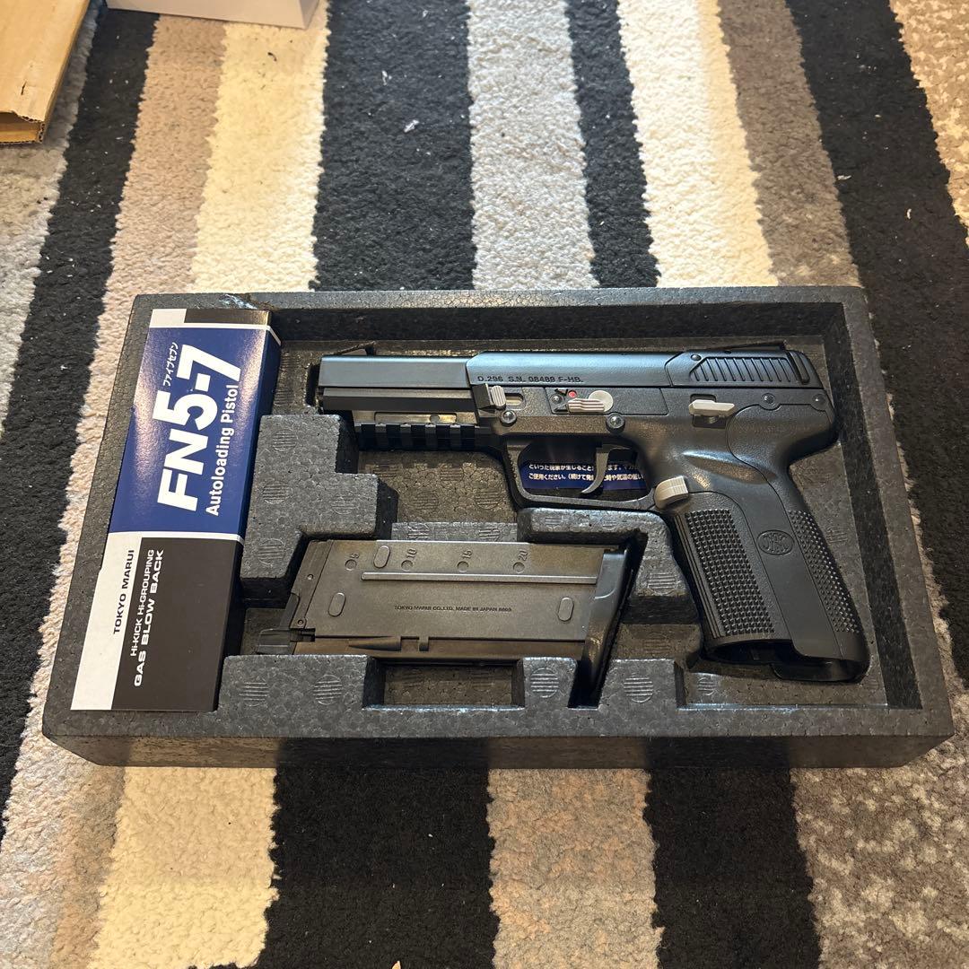 東京マルイ FN5-7 ブラックモデル No.33
