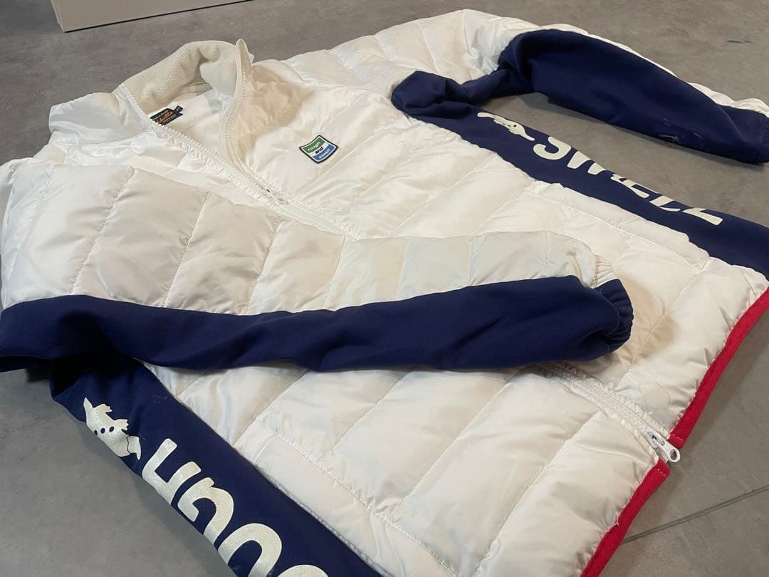 ゴルフ ダウンジャケット ラフアンドスウェル