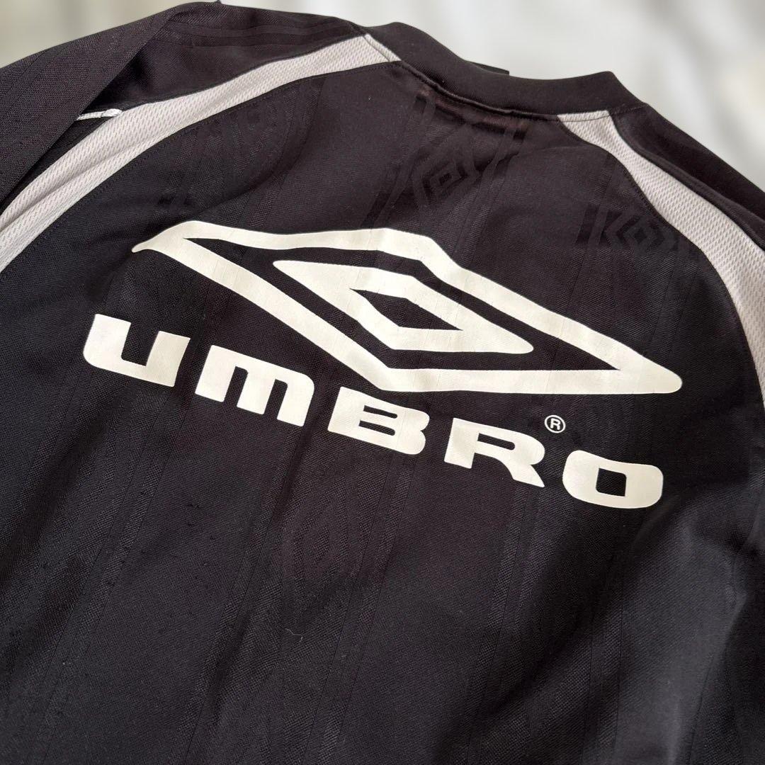 UMBRO ウィンドブレーカー シルバー・ブラック