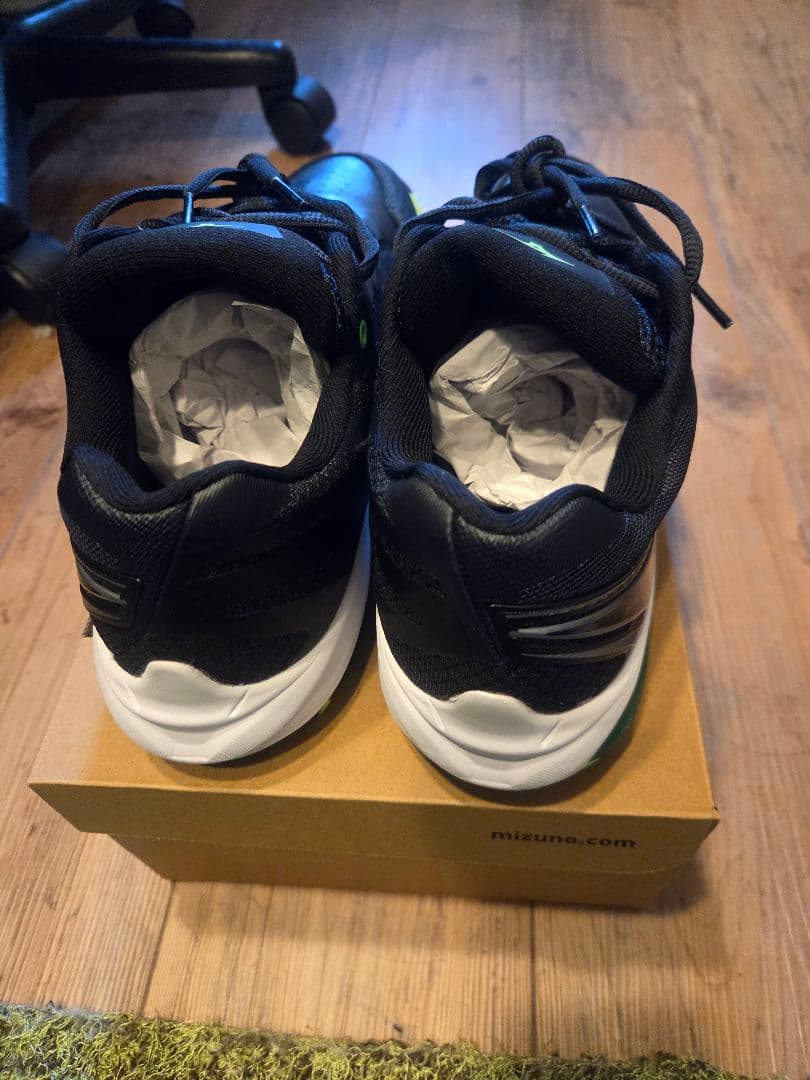 ミズノ ウェーブクロー4ワイド 4E 26.0cm