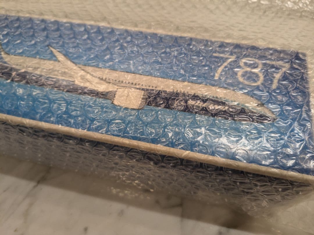 【非売品】BOEING787-9 モデルプレーン