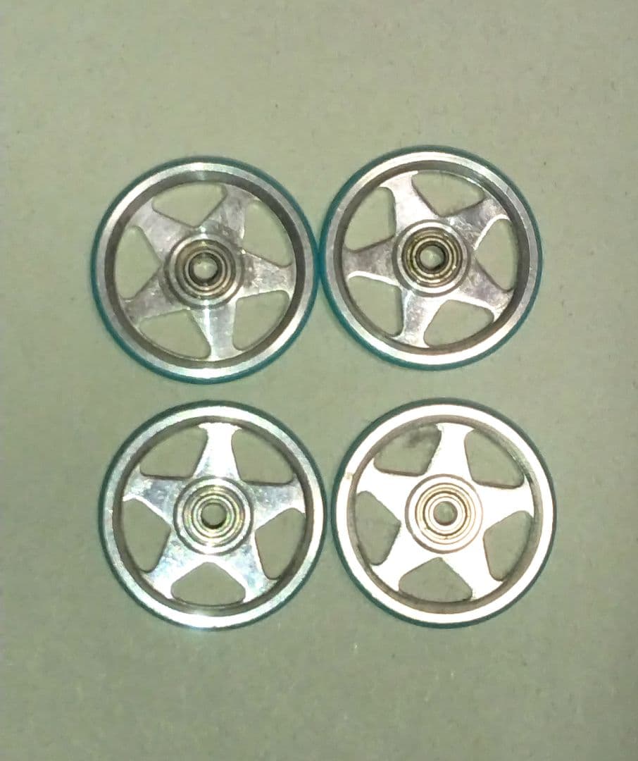 【再出品】ミニ四駆　軽量2段　軽量13mm　軽量19mm　純正ブルー　ローラー