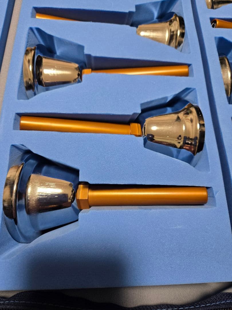 全音ミュージックベル・シルバー27音セットソフトケース付き