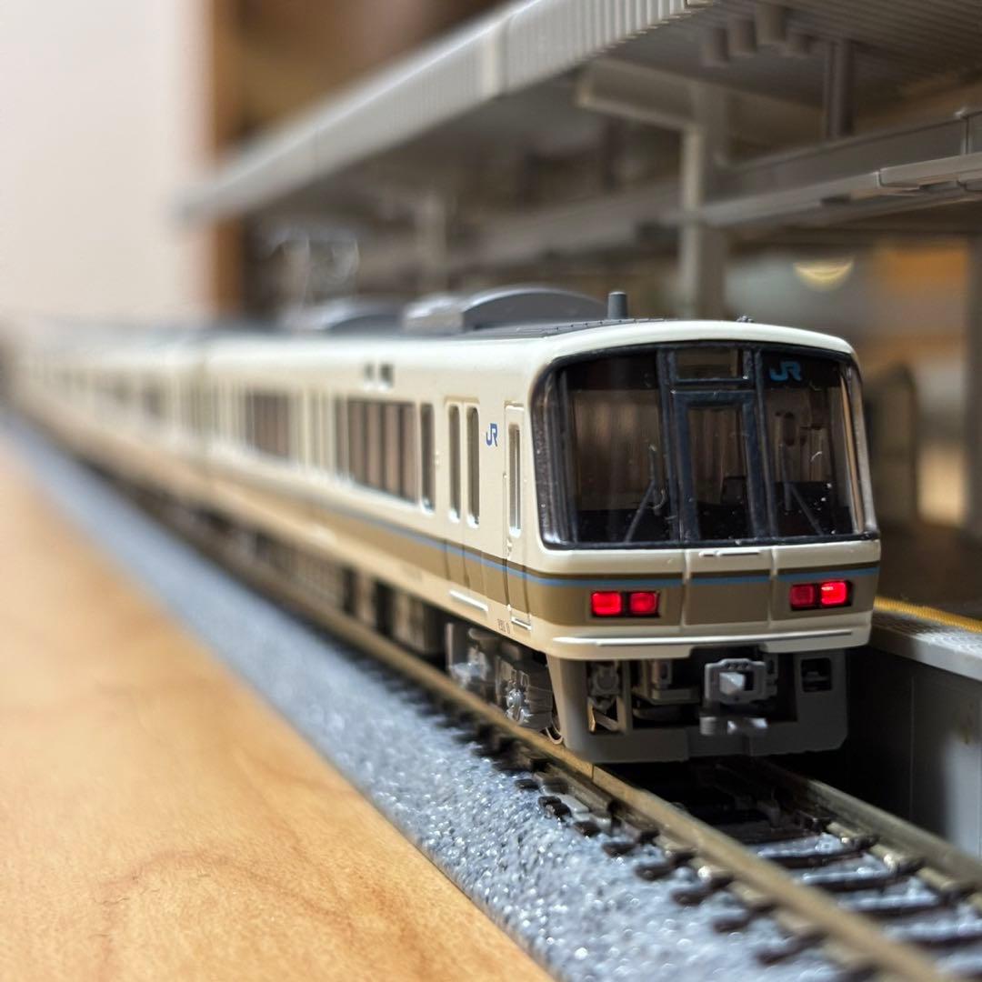 KATO nゲージ　レイアウトフルセット　221系付き