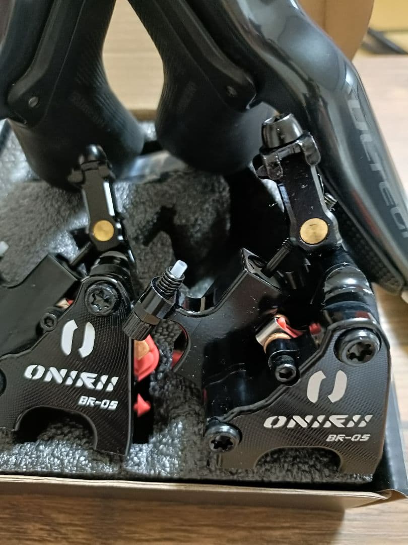 【新品】 ULTEGRA ST-R8150 Di2 油圧ディスクブレーキ