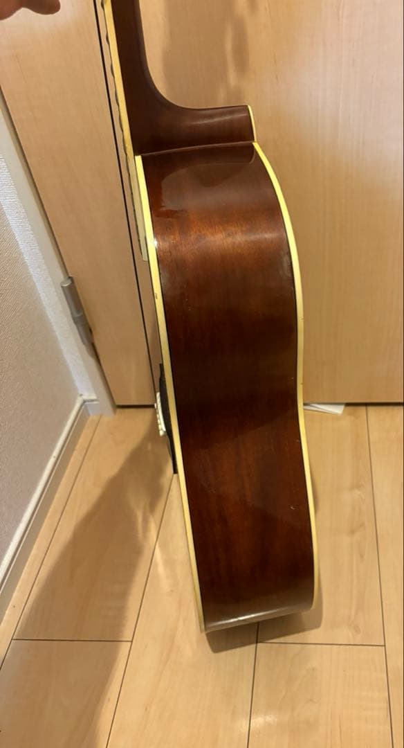 ヤマハアコースティックギターFG200D